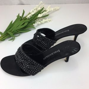 Almost new! ENZO ANGIOLINI Satin embellished heels